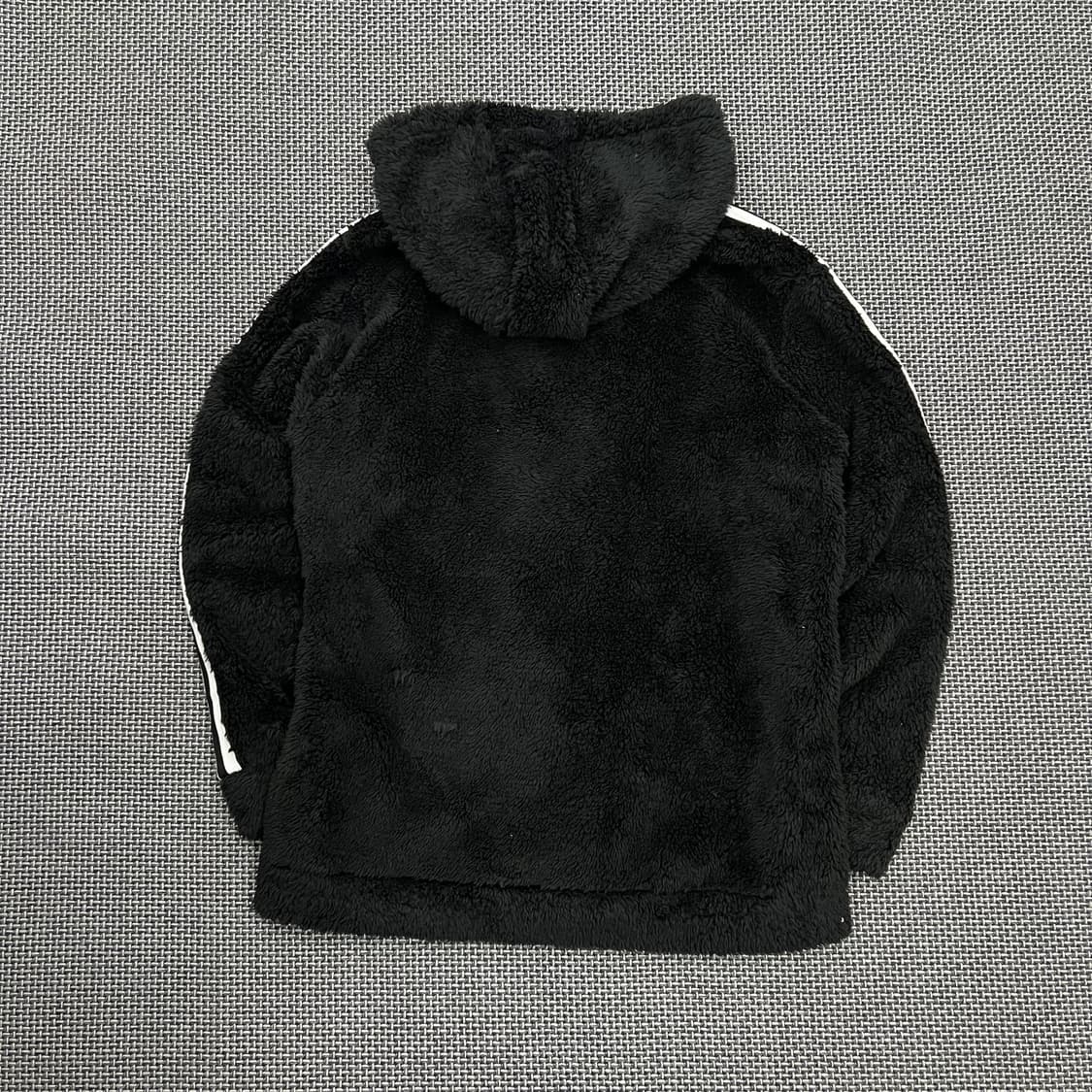 아디다스 블랙 뽀글이 후드집업 상품이미지4