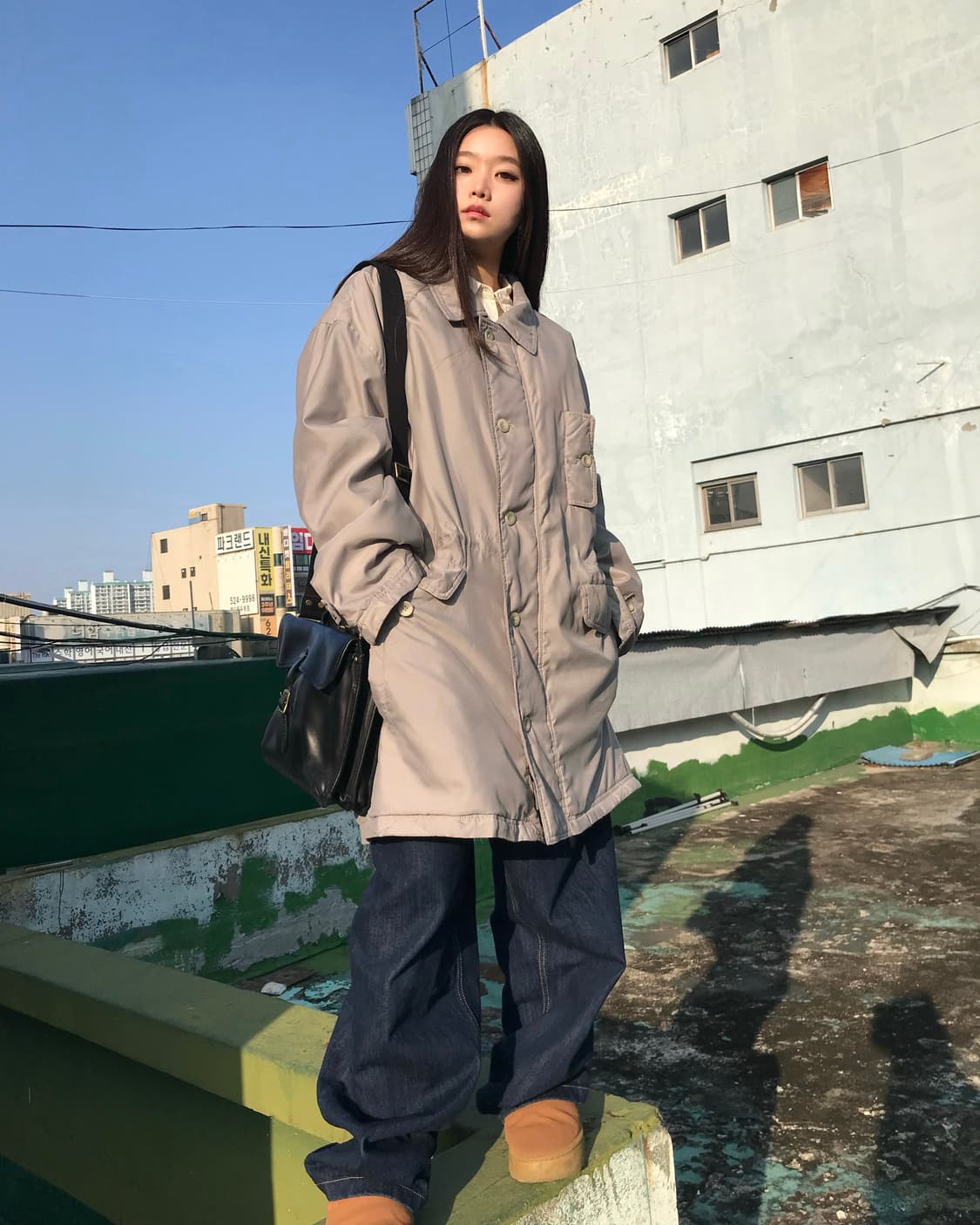 FREE HAND 클래식 블랙 가죽 가방 상품이미지4