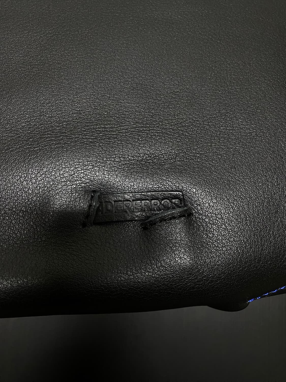 아더에러 Tetraight bag product. 105 상품이미지3