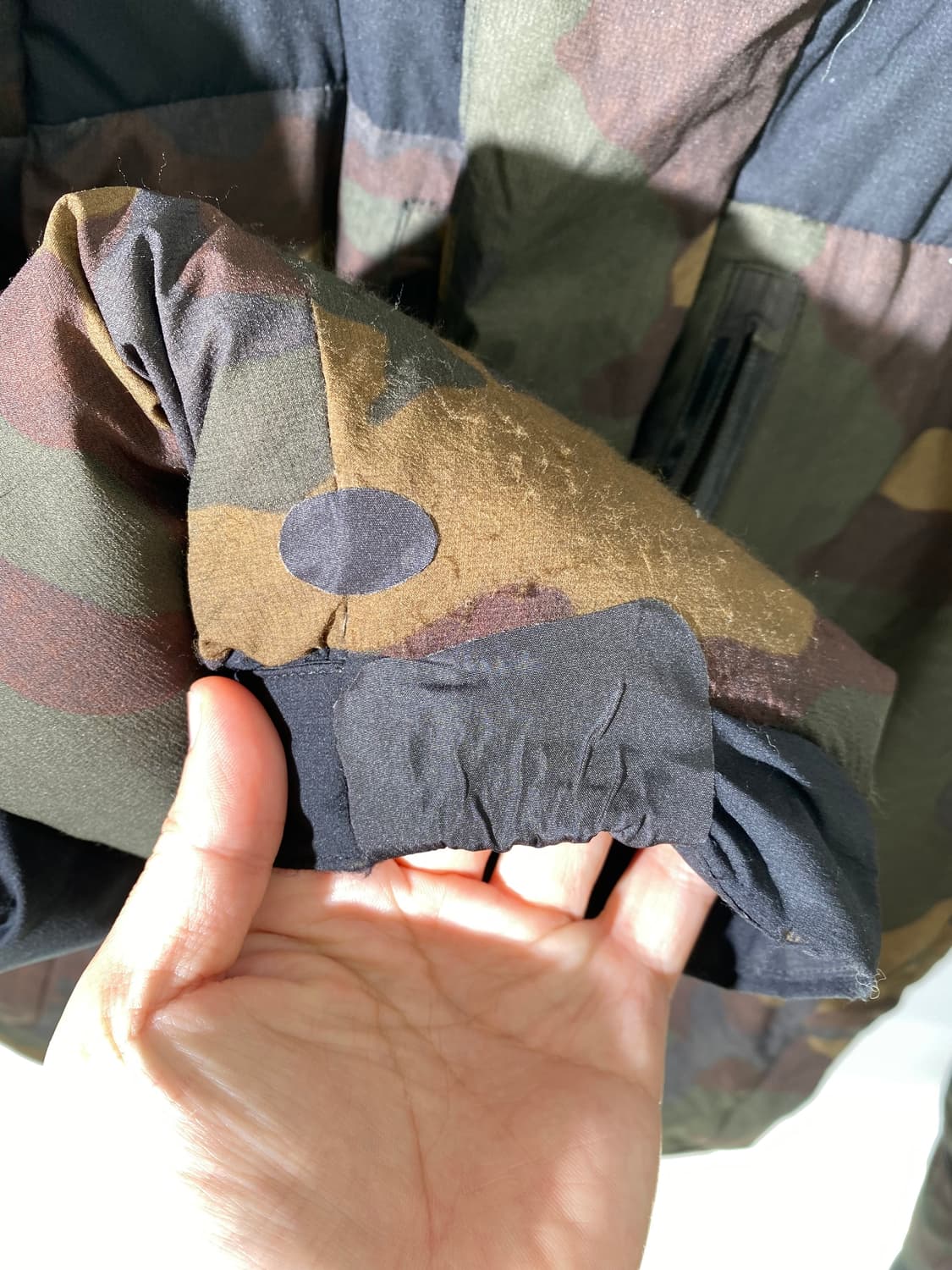 노스페이스 발트로 라이트 카모 푸퍼 패딩 자켓 상품이미지8