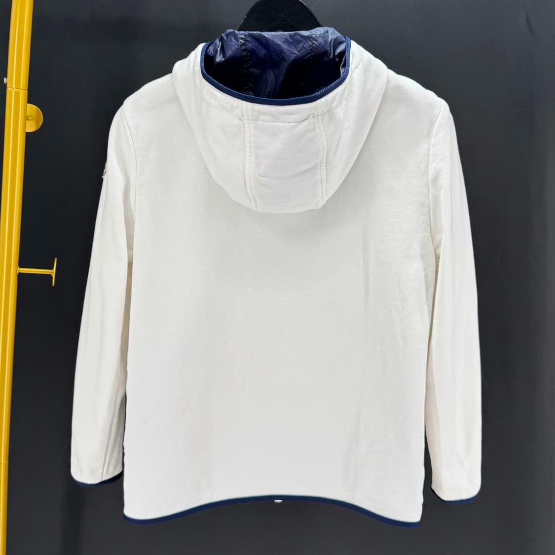 [M사이즈] 몽클레어 패딩 후드집업 자켓 화이트 상품이미지6