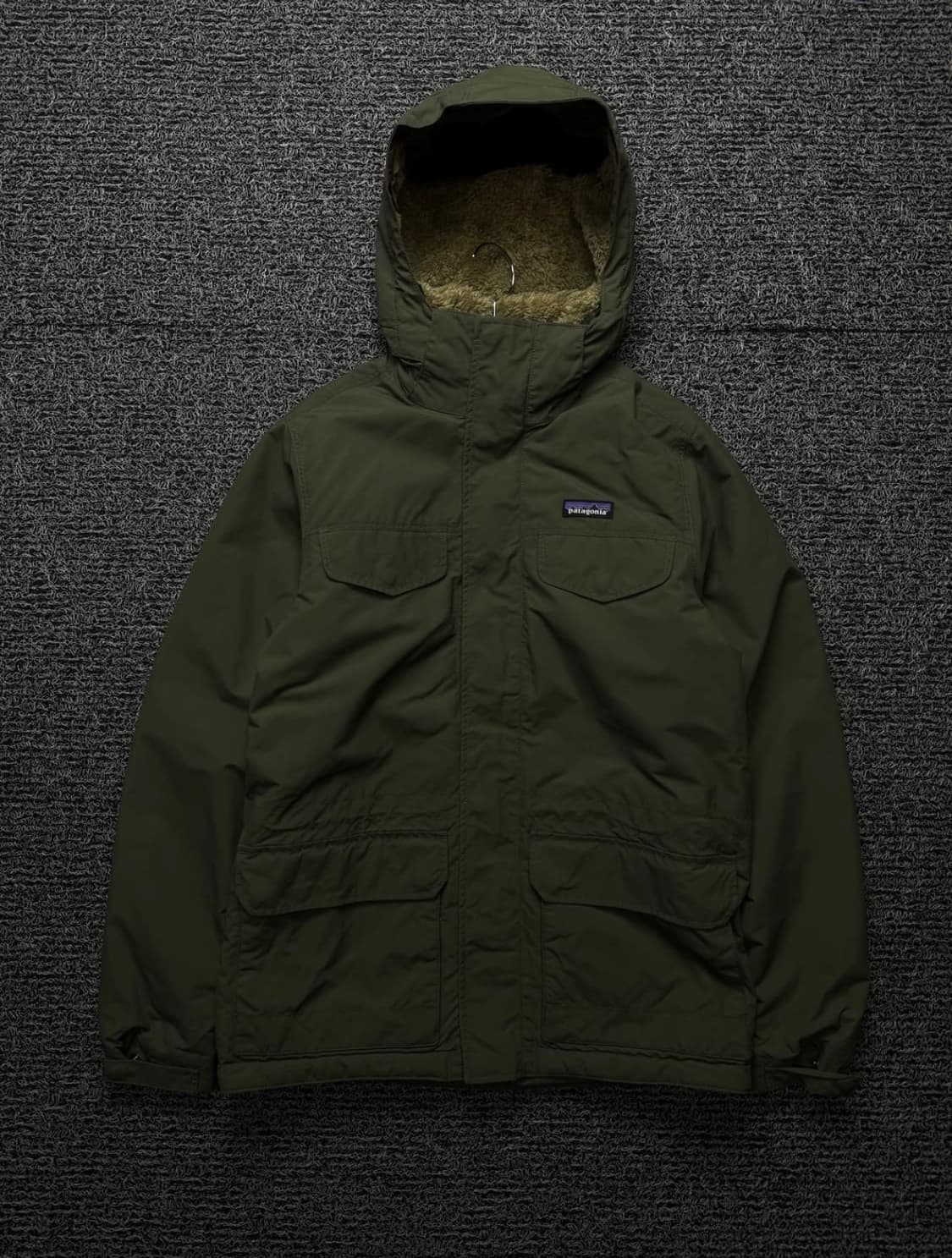 파타고니아 이스머스 유틸리티 양털 파카 올리브 상품이미지4
