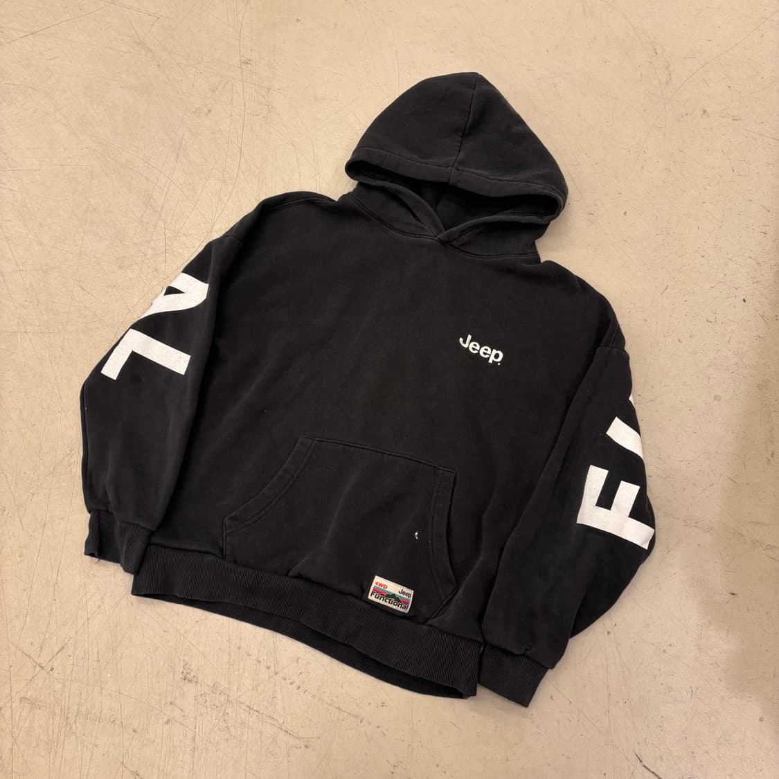 지프 백스펠아웃 블랙 후드티 상품이미지1
