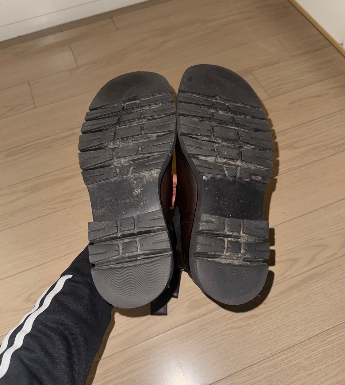 보테가베네타 러그 부츠 상품이미지4