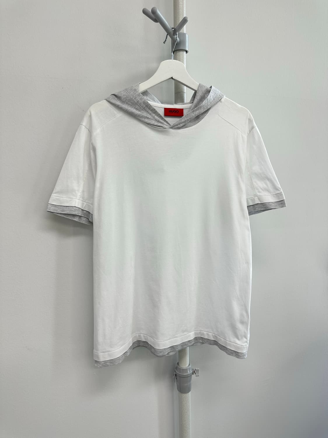 휴고보스 레이어드 하프 후드티 상품이미지1