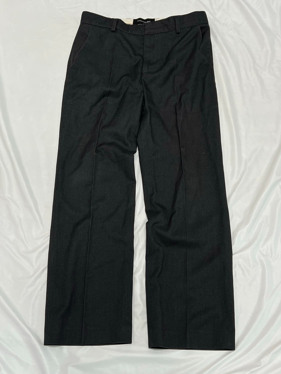 (M) 앤더슨벨 세미 와이드 슬랙스 차콜 상품이미지1