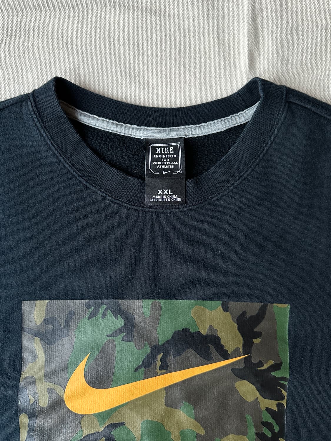 나이키 우드랜드 카모 스웻셔츠 2XL 상품이미지2