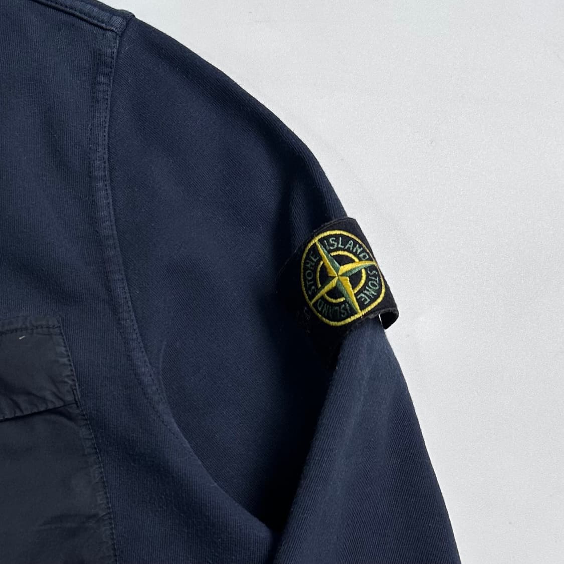 스톤아일랜드 포켓 맨투맨  상품이미지4