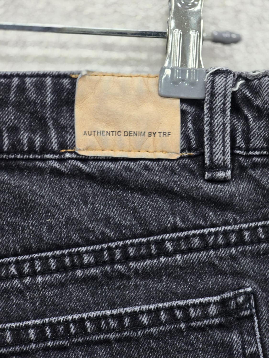 자라 TRF 컬렉션 블랙 데님 숏팬츠 상품이미지7