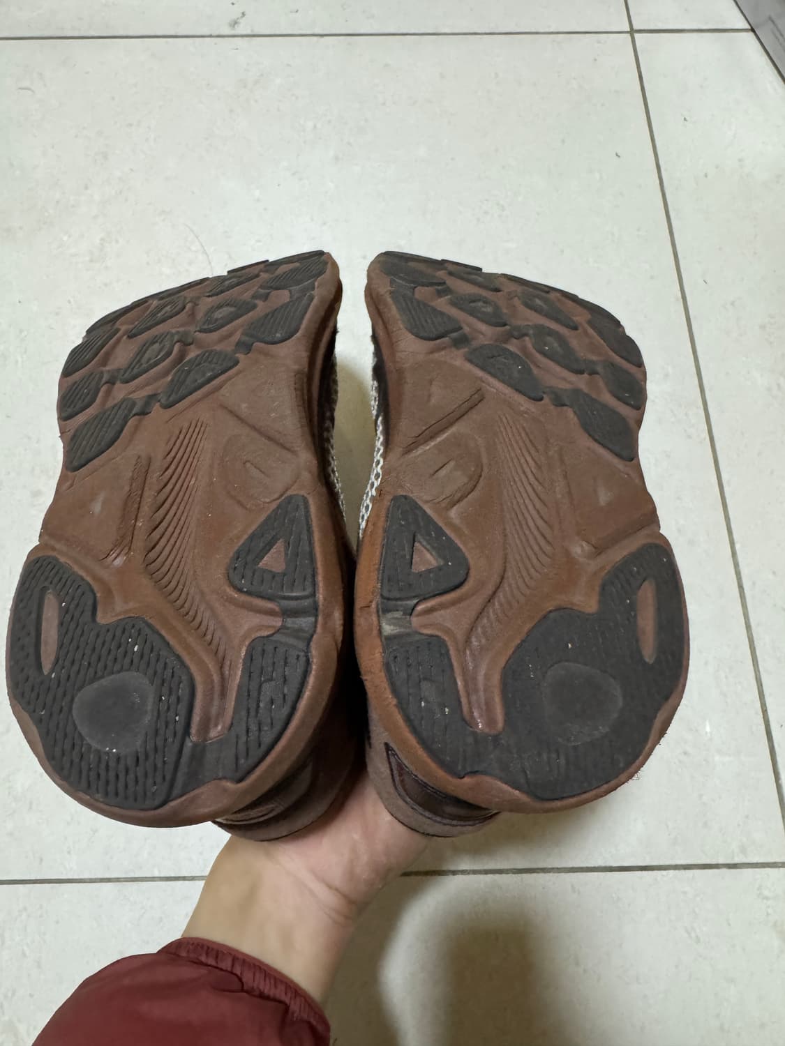 호카 클리프톤 270 브라운 상품이미지4