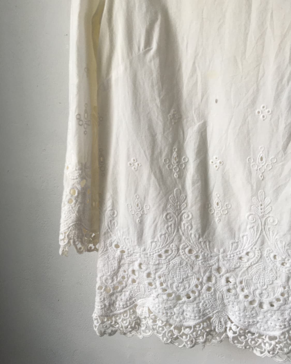Punching point blouse 상품이미지3