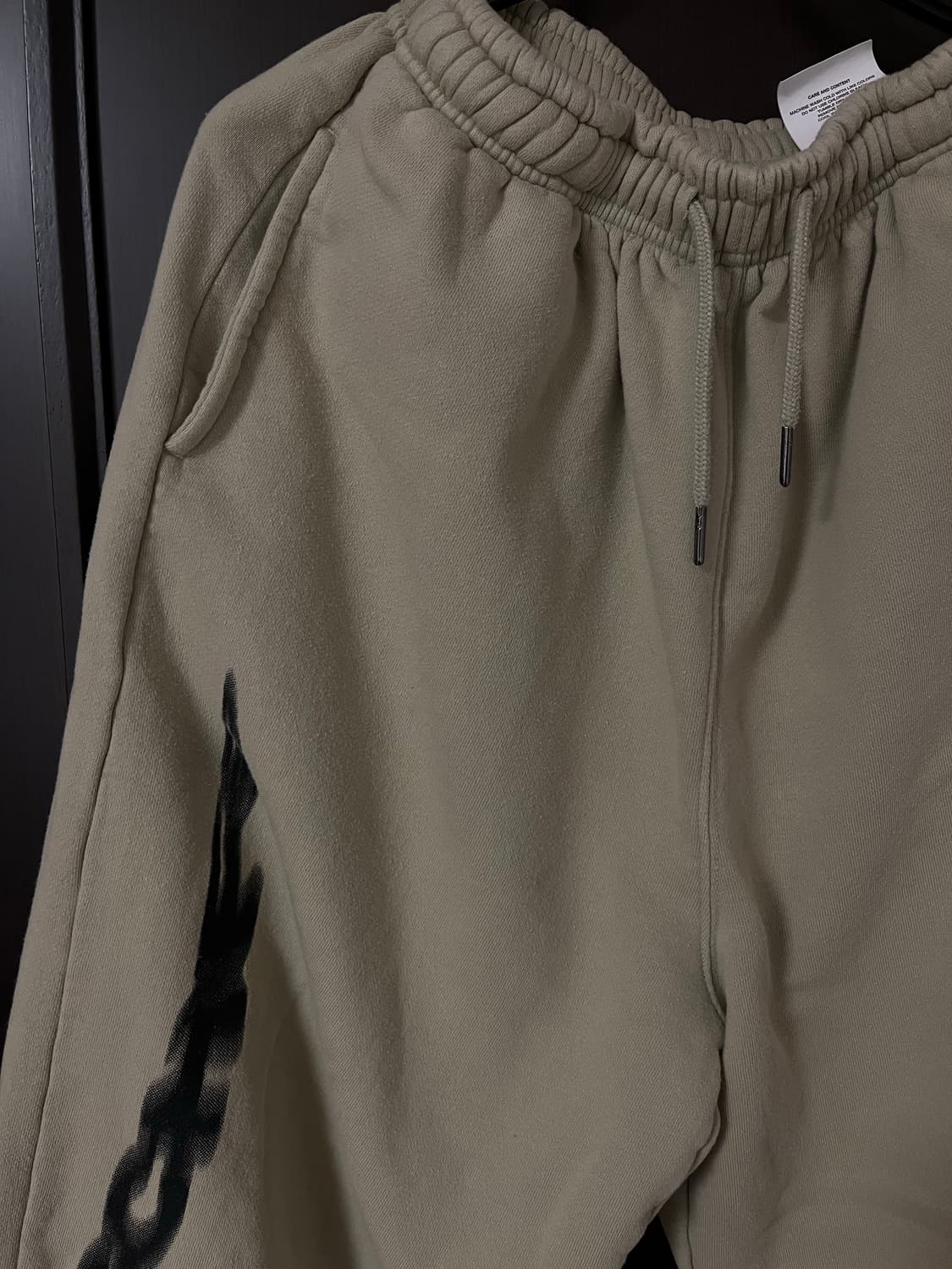 (미노이 입음) 미스치프 롬버스 조거팬츠 카키 S 상품이미지4