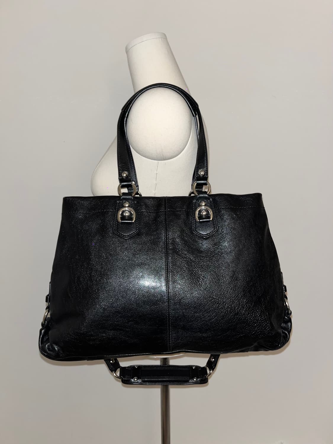  📦Coach Basic allblack shoulder bag 상품이미지3