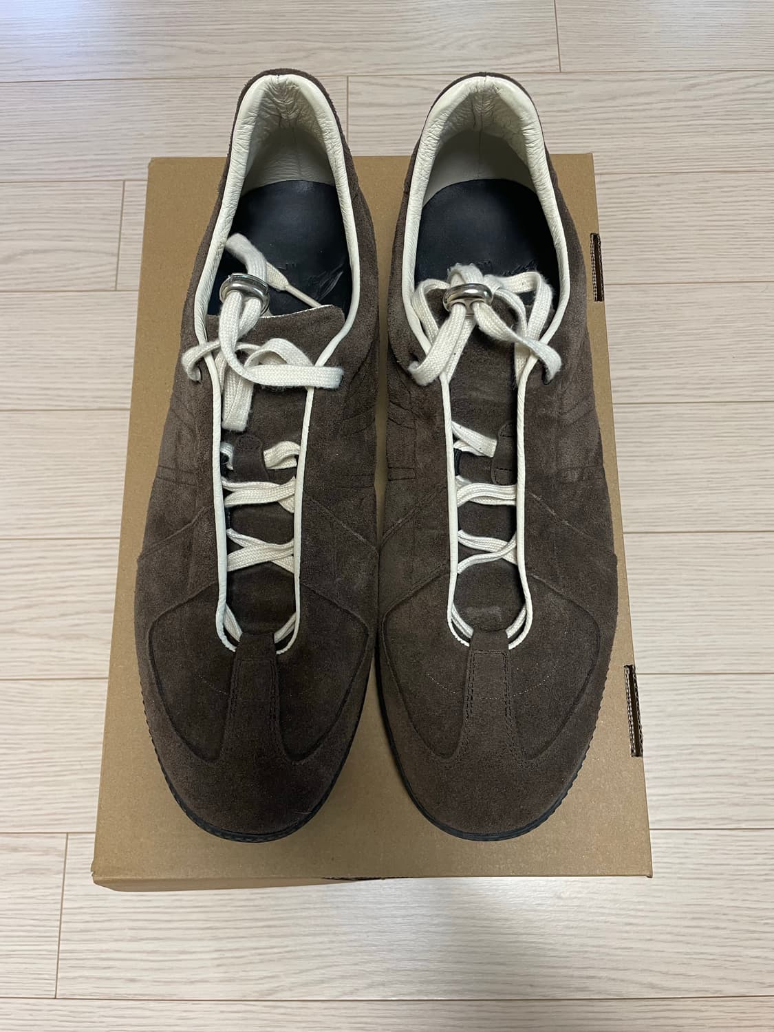 데베시용 레이싱 트레이너 (290) 상품이미지3