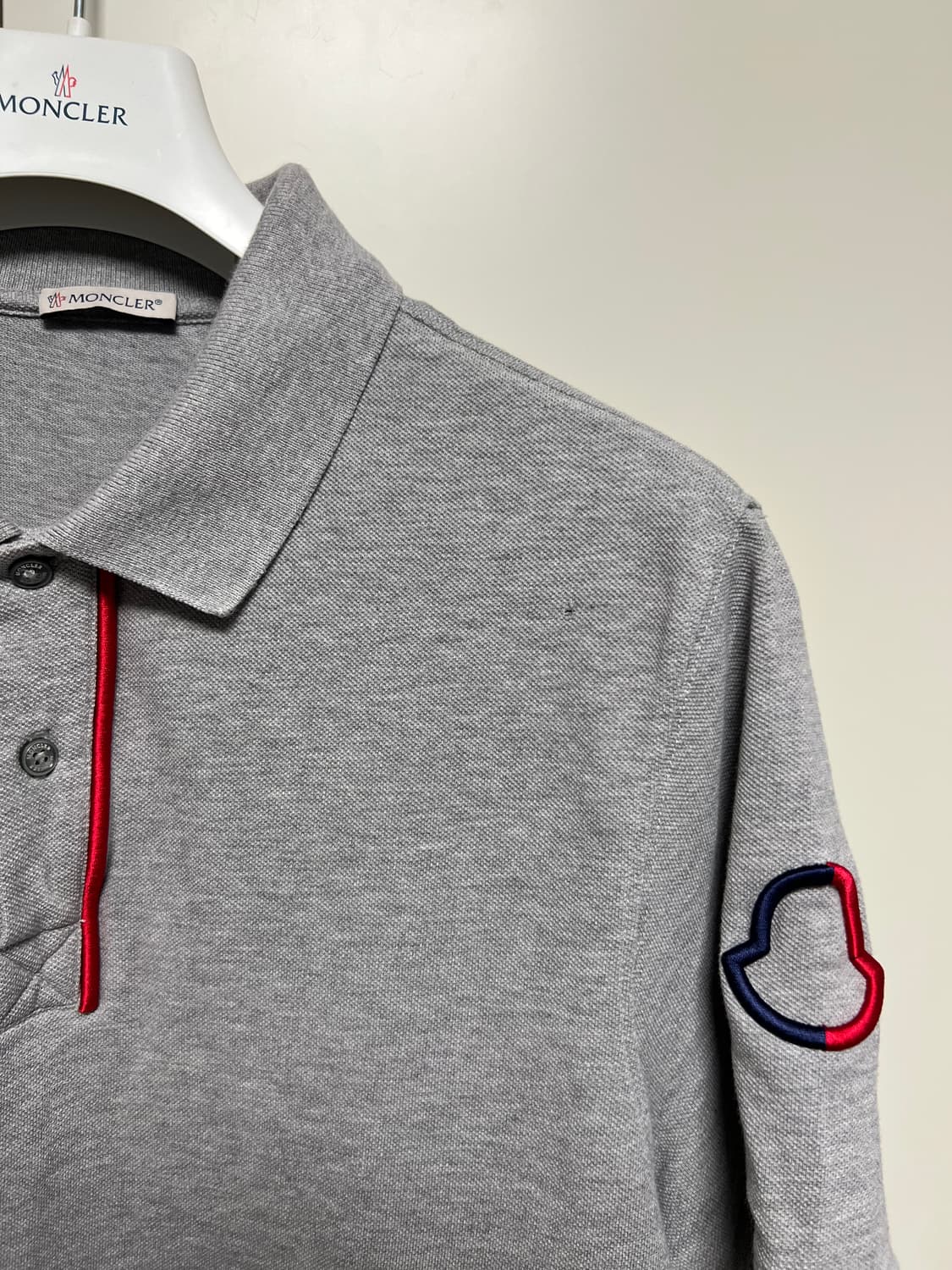 [2XL] 몽클레어 카라 반팔티 상품이미지2