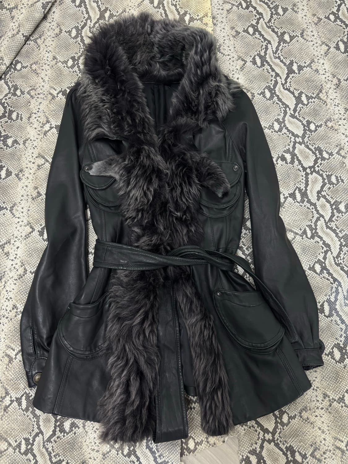 [VKEI] Grey Fur Trimming SheepSkin LGB 상품이미지4