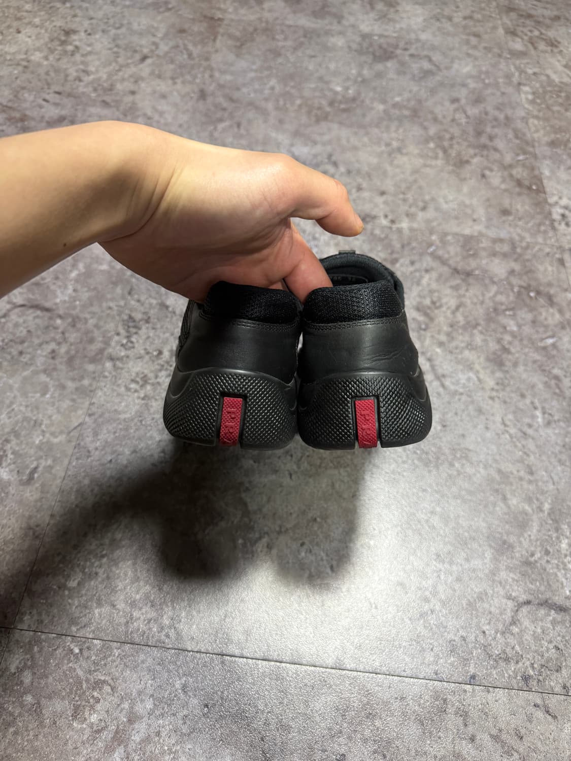 프라다 아메리카컵 36 현행 (빈티지x) 상품이미지3