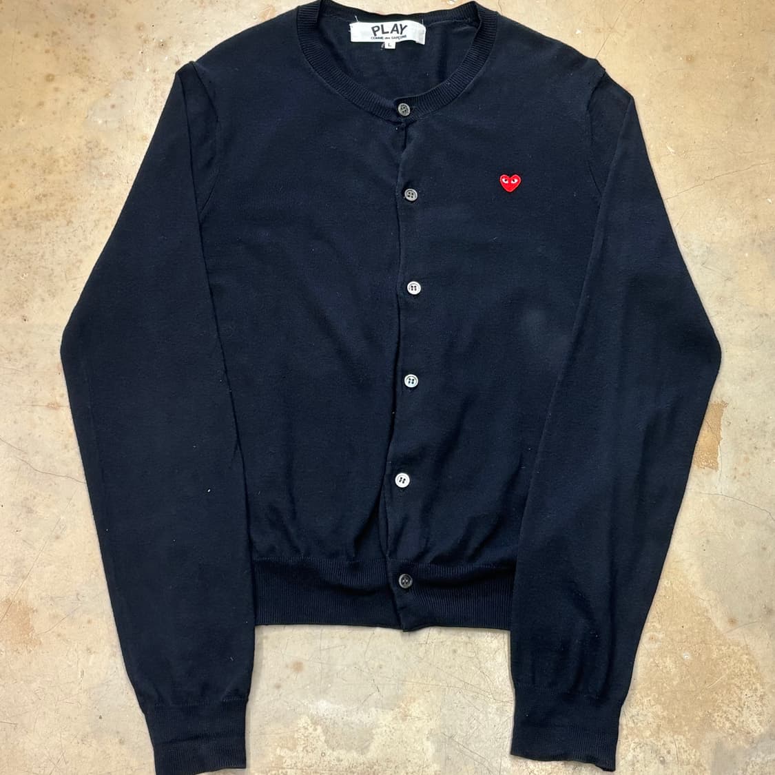 🫶🏻꼼데가르송 Red 와펜 여성용 Black 가디건🫶🏻 상품이미지1