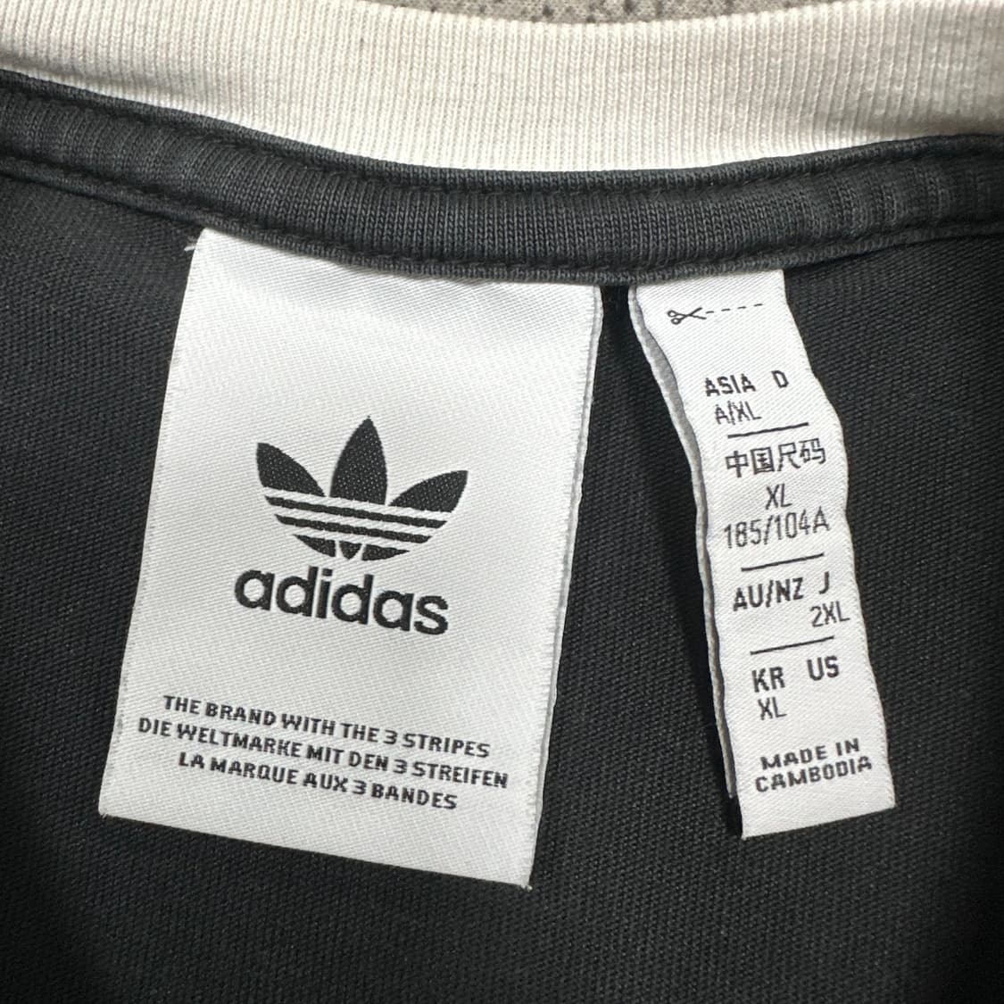 ✨ (바배) 아디다스 빅로고 블랙 반팔티  상품이미지3