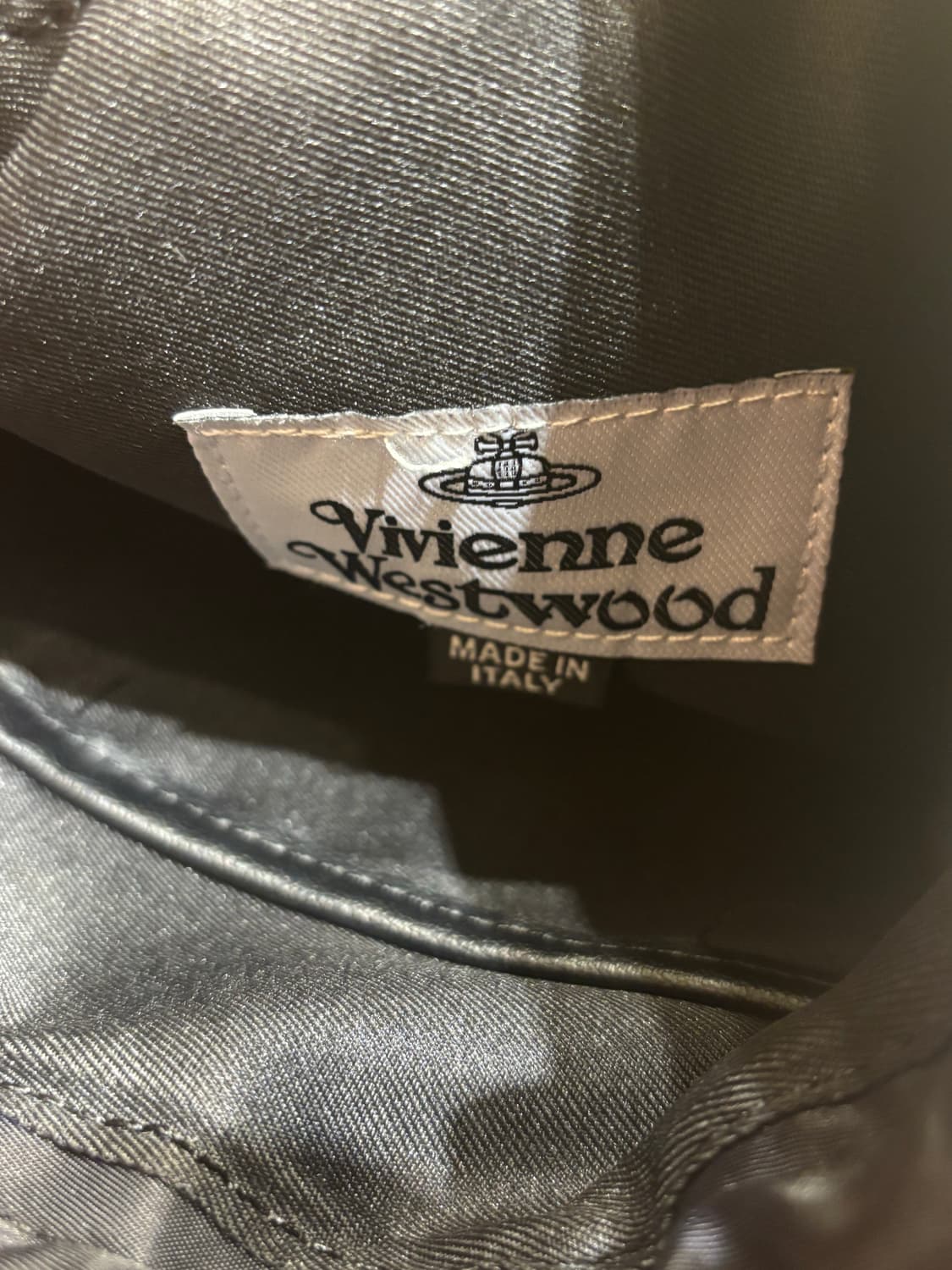 비비안웨스트우드 드로스트링 숄더백 상품이미지3