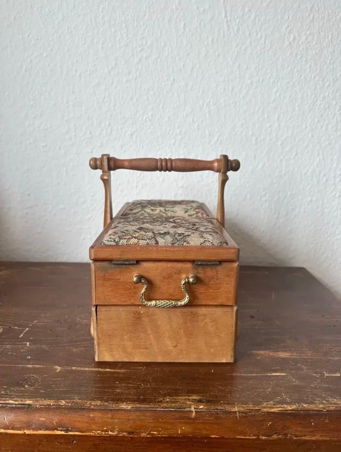 독일)빈티지 플라워원단 소잉박스 상품이미지3