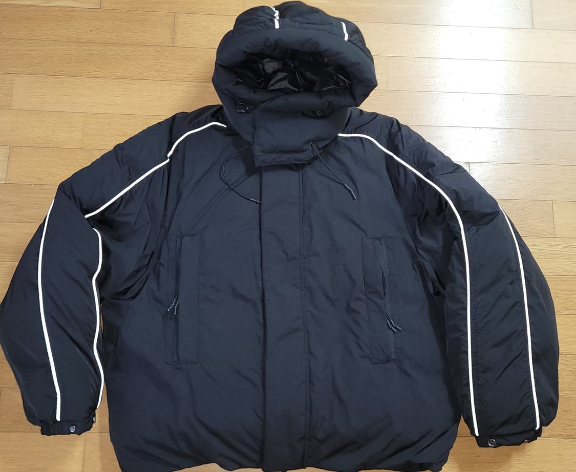 언어펙티드 / 블랙 듀벳 리플렉티브 구스다운 패딩 / L(105) 상품이미지4