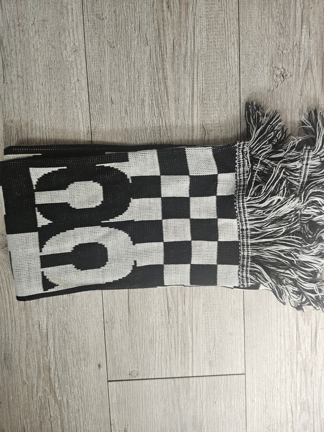 CDG 체커 머플러 블랙 상품이미지1