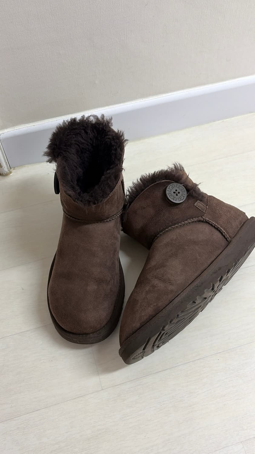 어그 230 귀여운 베일리 정품 상품이미지1