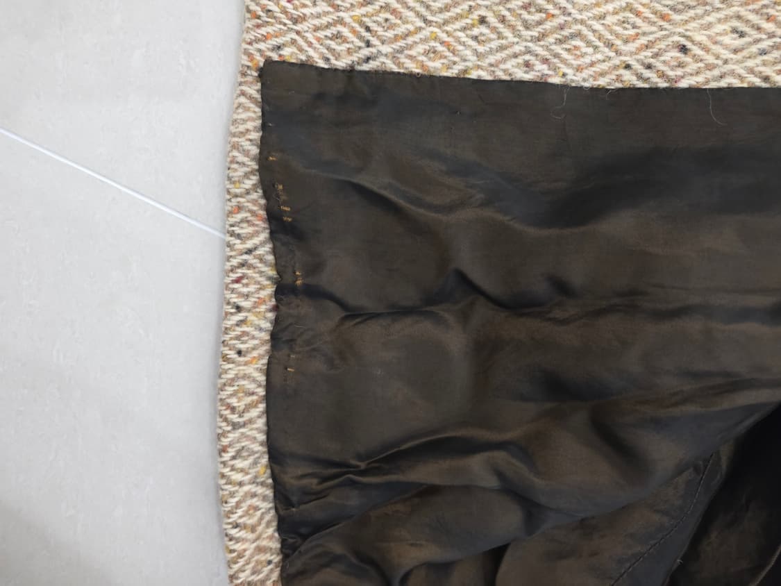 버버리 아이리쉬 트위드 다이아몬드 패턴 상품이미지5