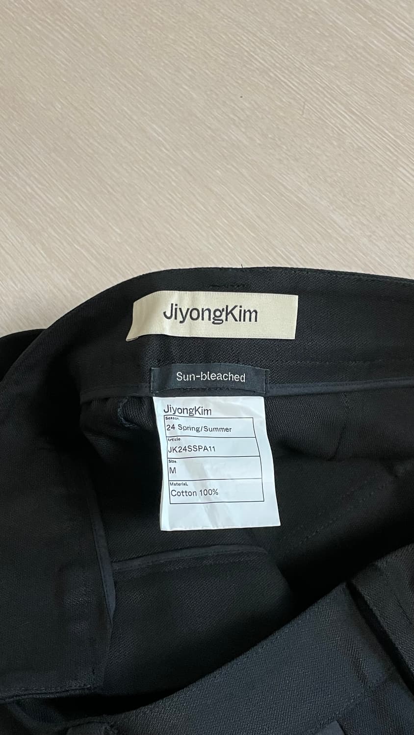 지용킴 24ss 더블니 블랙 상품이미지5