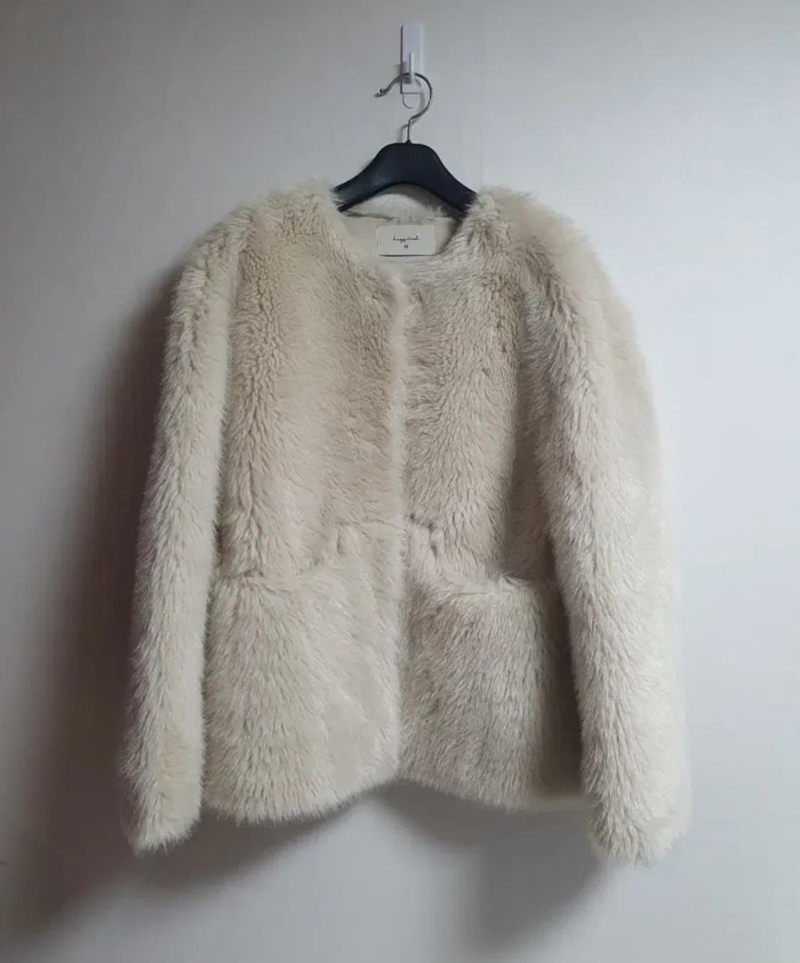 무료배송 여성 베이지 퍼코트 오버핏  새상품급 M 상품이미지2