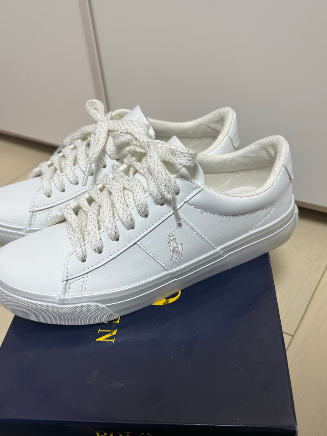 정품 폴로랄프로렌 화이트포니 스니커즈 신발 230mm 새상품 상품이미지2