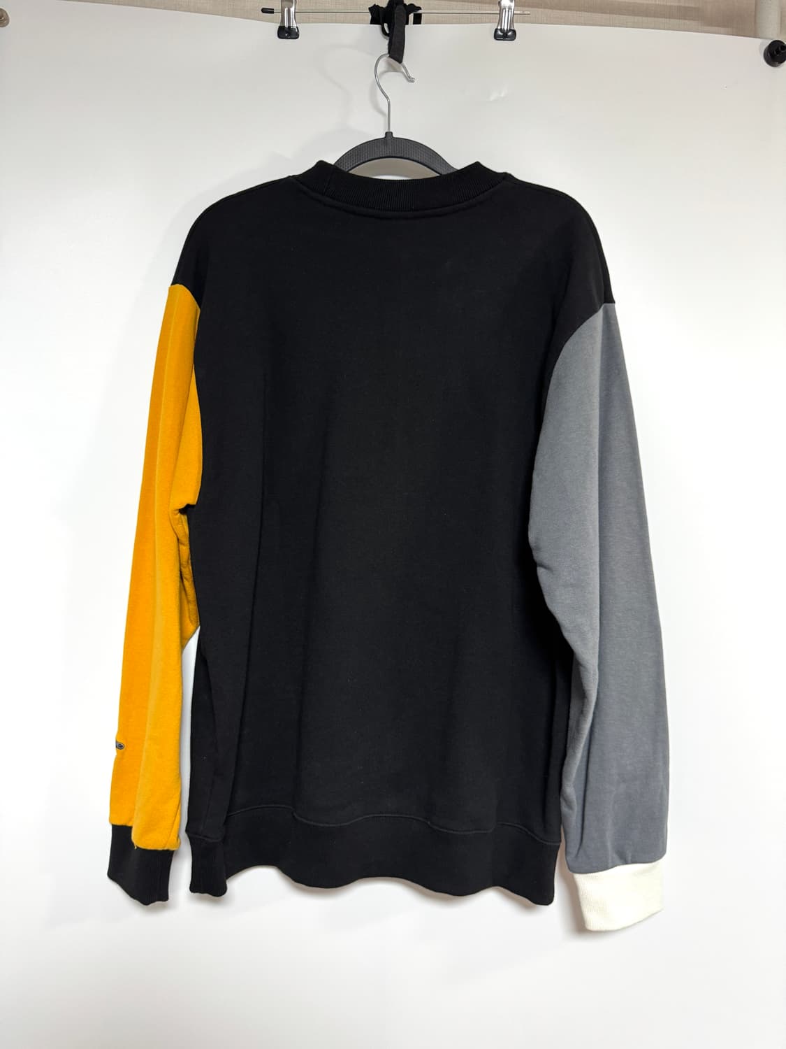 모티브 스트리트 배색 맨투맨 100-105 상품이미지3