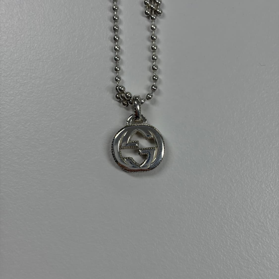 구찌 플라워 볼 목걸이 상품이미지3