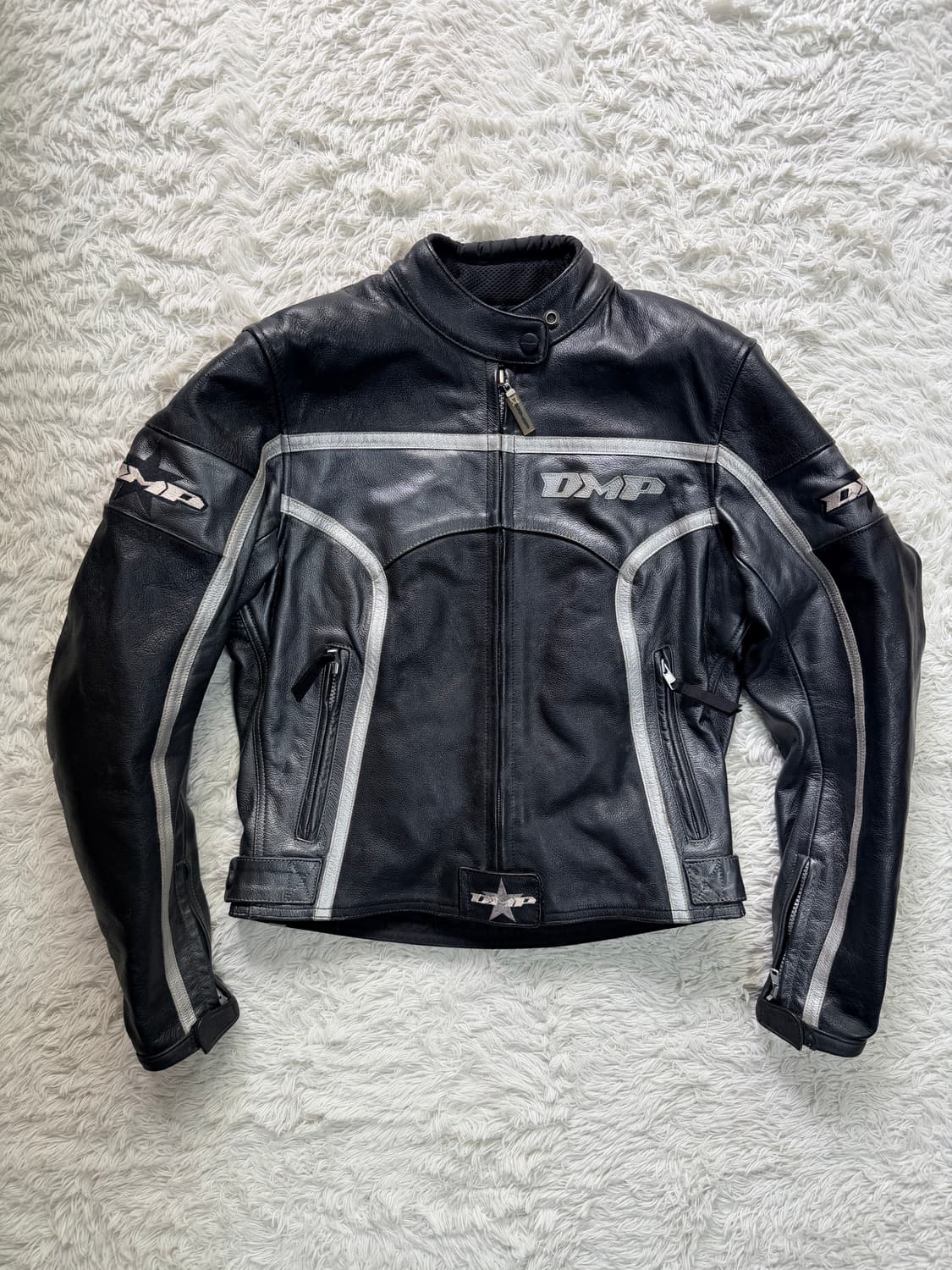 DMP 여성용 가죽 바이크 재킷 (풀 프로텍터 포함) - 상태 최상 상품이미지1