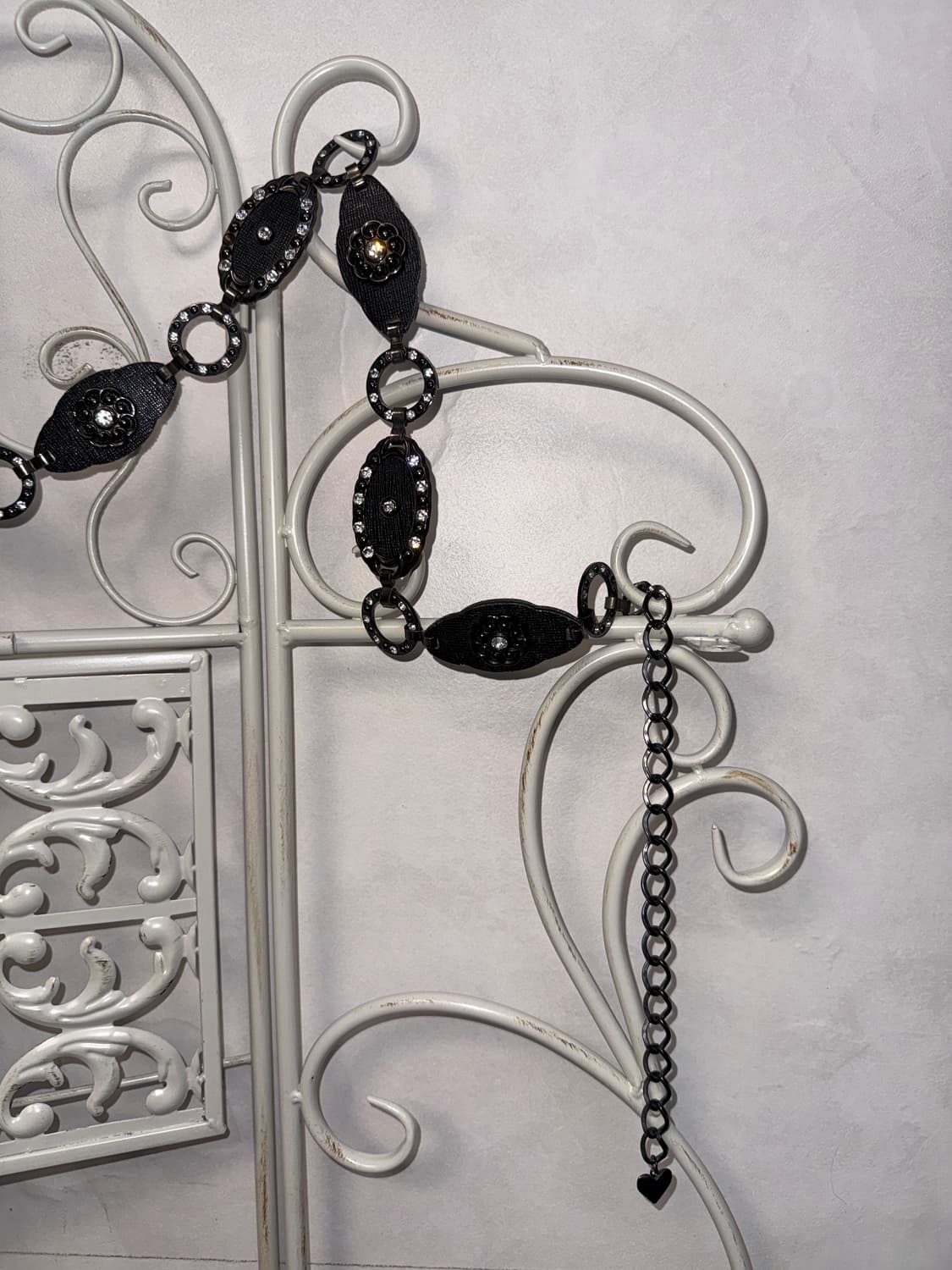 Black oriental flower cubic chain belt 상품이미지3