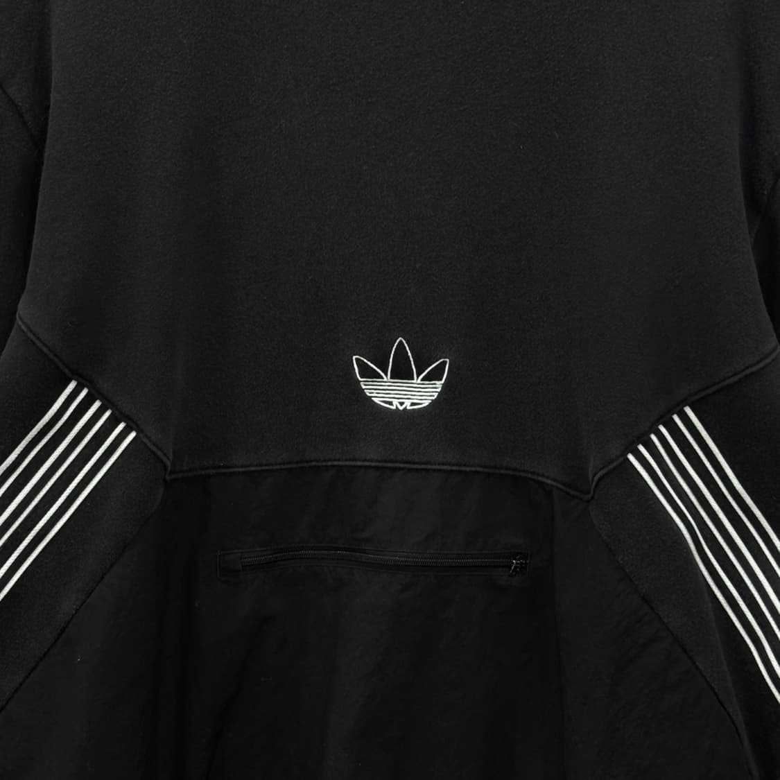 아디다스 블랙 트레포일 삼선 맨투맨 XL 상품이미지3