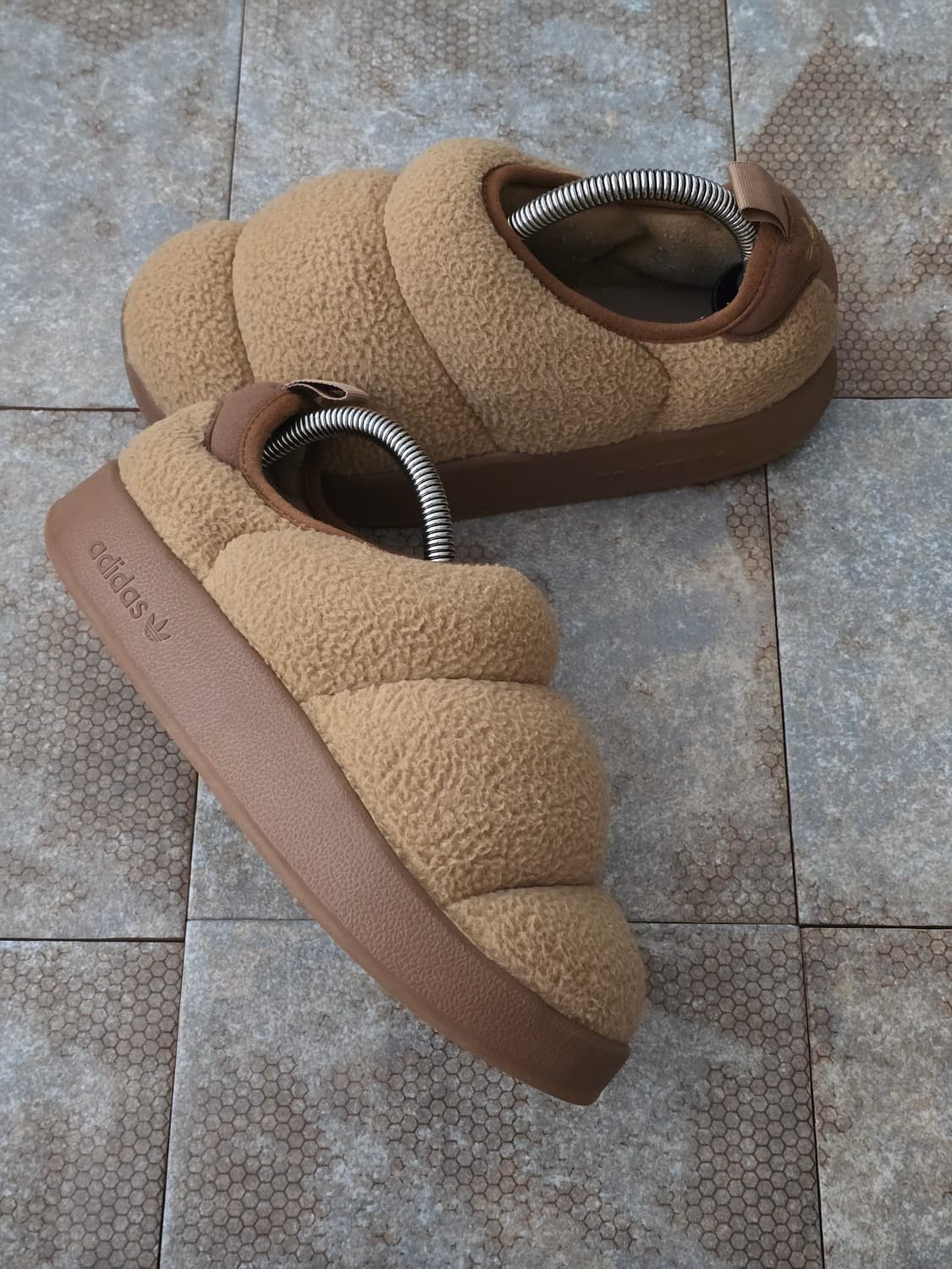 (225)아디다스 퍼피렛 카키 방한 슬립온 상품이미지6