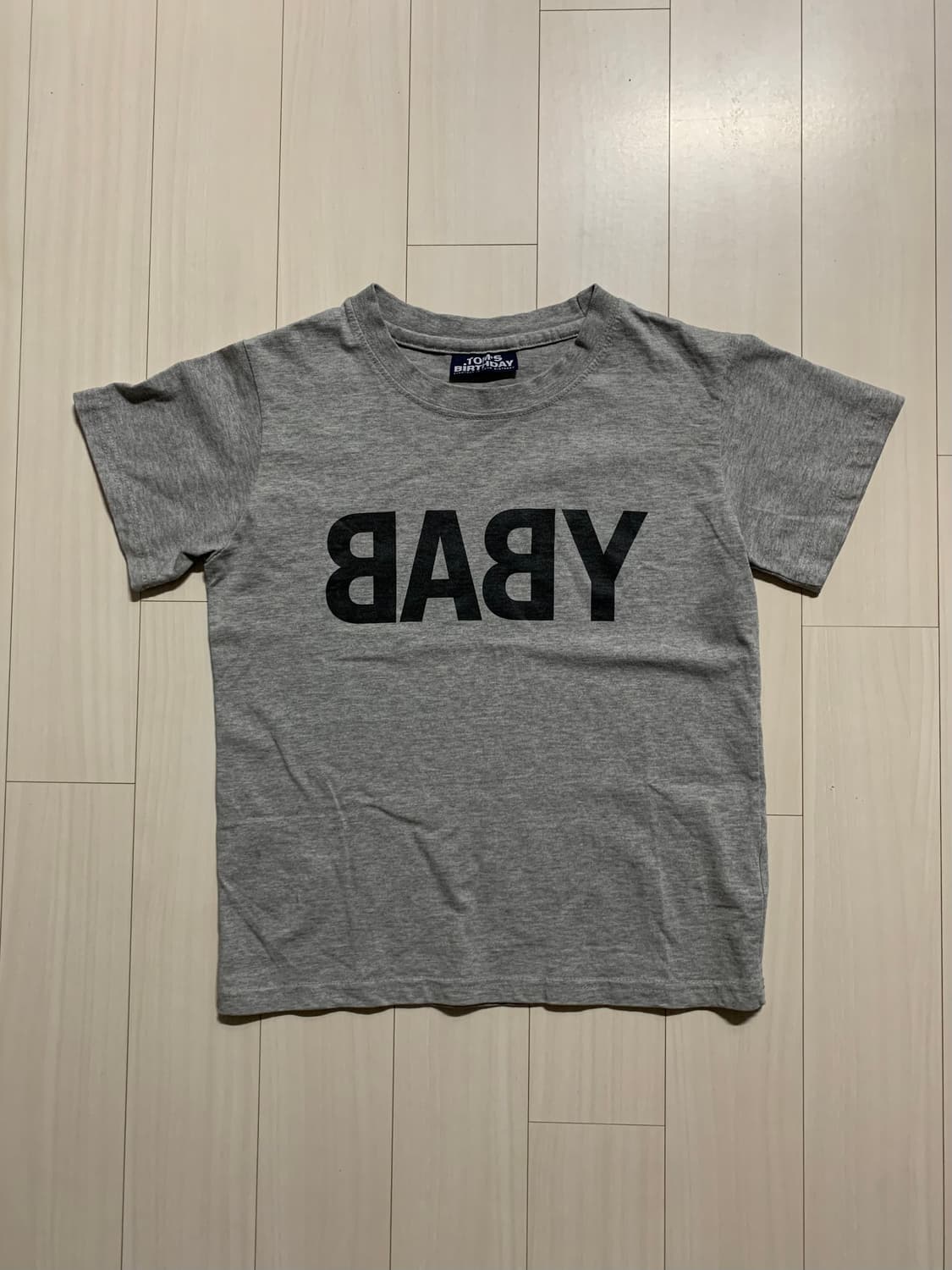 톰스벌스데이 베이비 하프 티셔츠 그레이 1size 상품이미지1