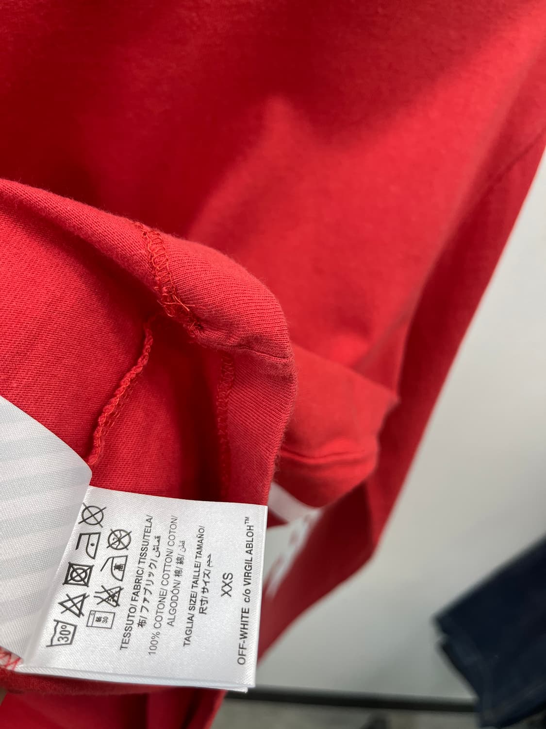 여) 오프화이트 에로우 롱슬리브  상품이미지7