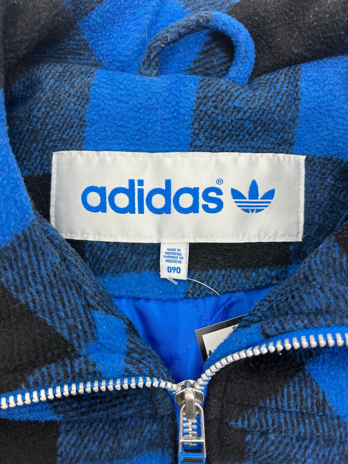 아디다스 로고 자수 모직 체크 집업 자켓 상품이미지3