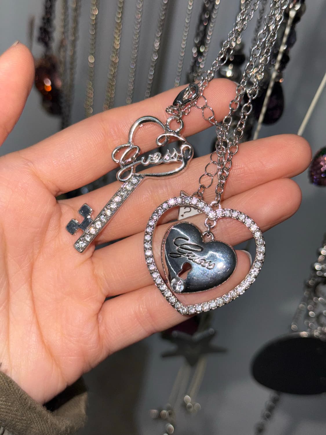 게스 하트 키 큐빅 네크리스 상품이미지5