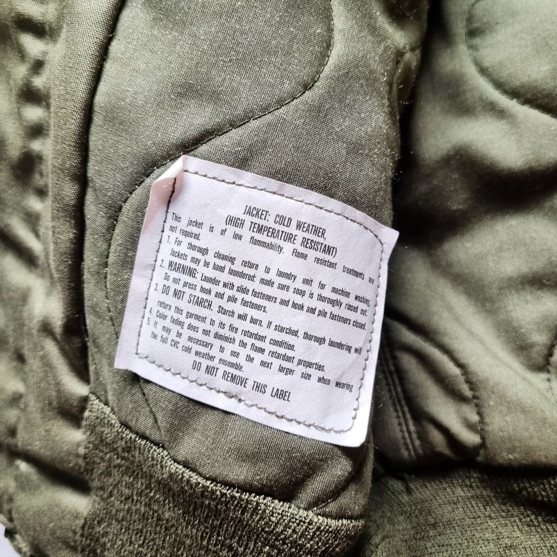 미군 cvc 탱커자켓 M-L 데드스탁 상품이미지9