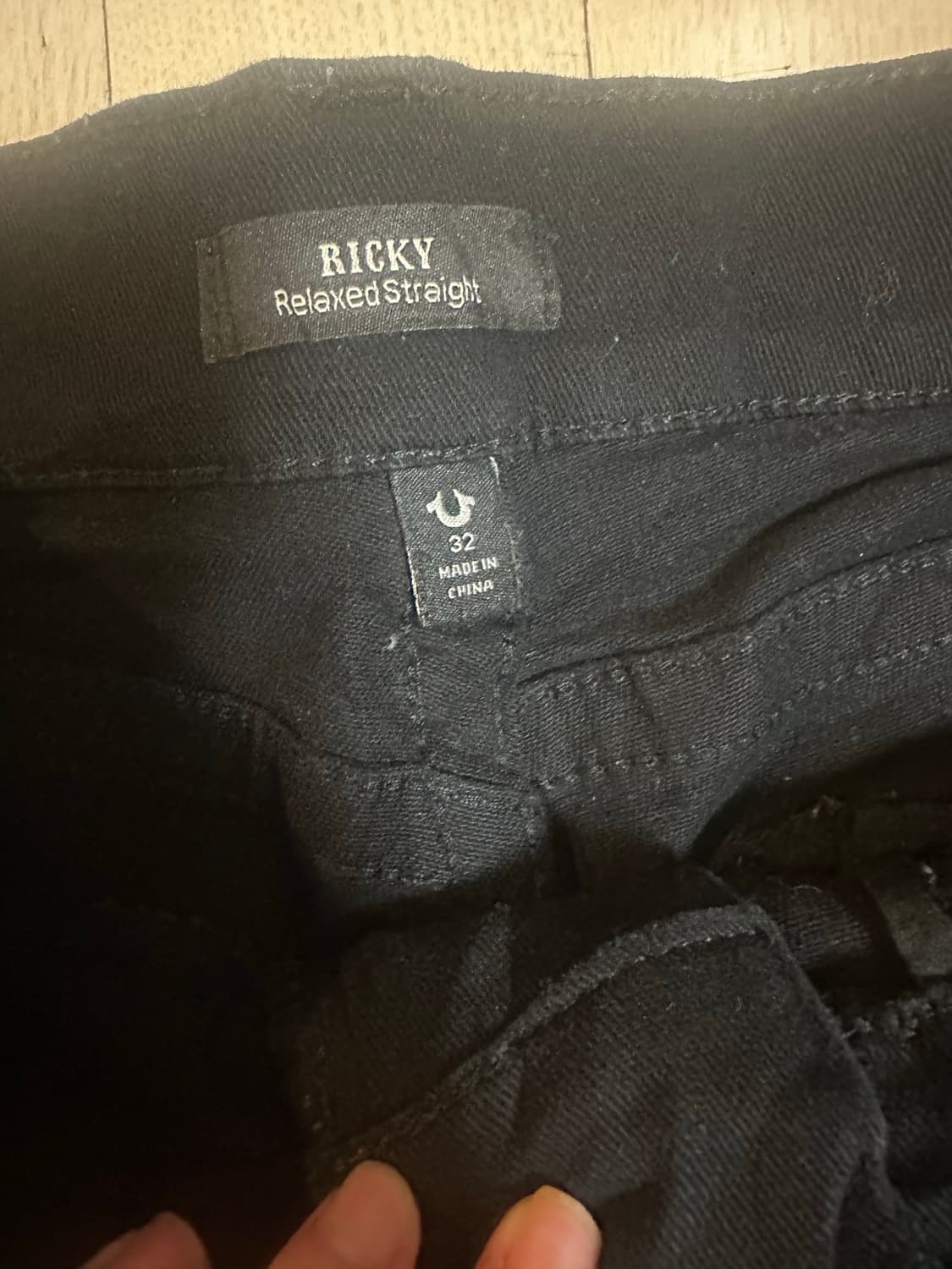 트루릴리전 일자핏 블랙 팬츠 상품이미지3