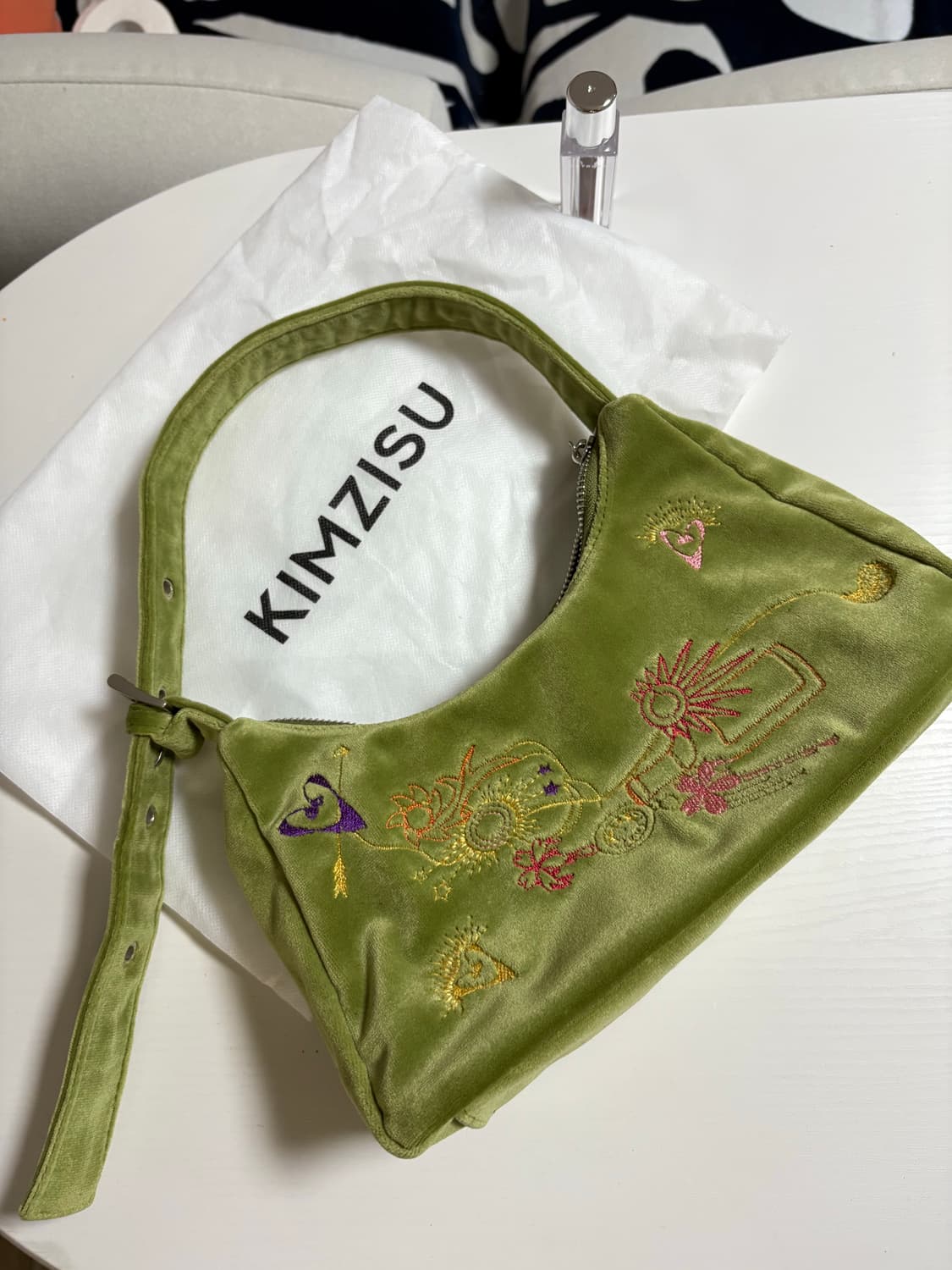 Kimzisu 킴지수 벨벳 미니 백 상품이미지7