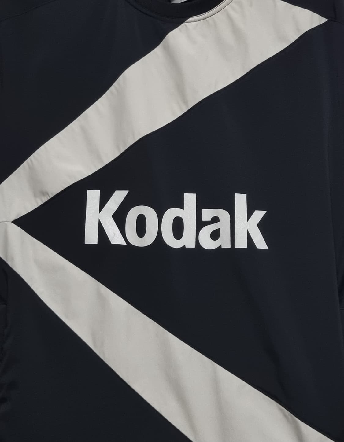 남성 2023 코닥 KODAK 빅로고 우븐 반팔 상품이미지1