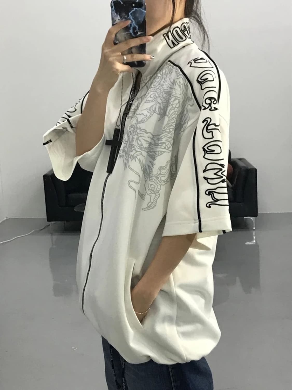 도그타운 블랙드래곤 디테일 반팔 집업 져지 상품이미지4
