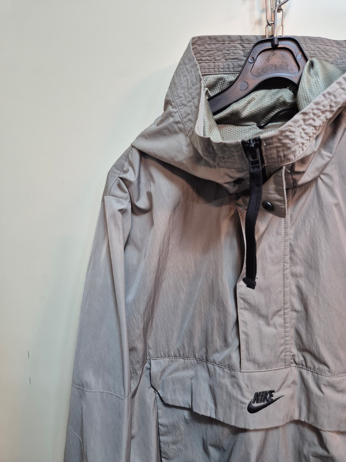 나이키 아노락 (연카키) 상품이미지3