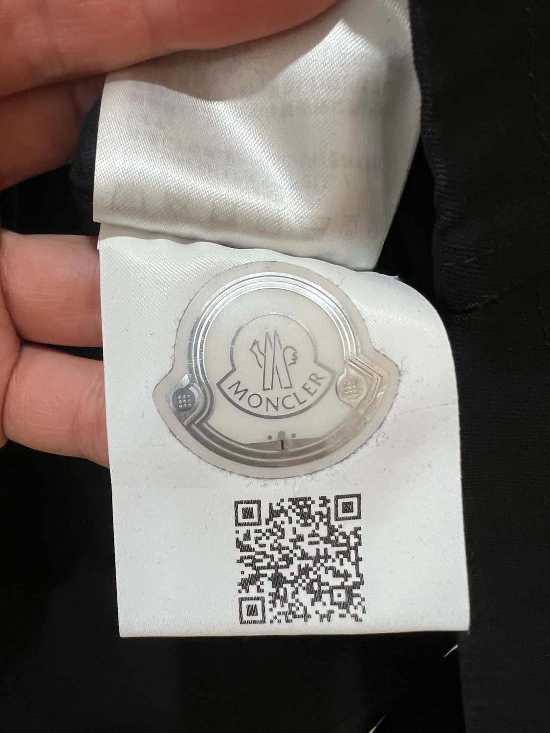 몽클레어 데님자켓 3사이즈 (새상품급) 상품이미지4