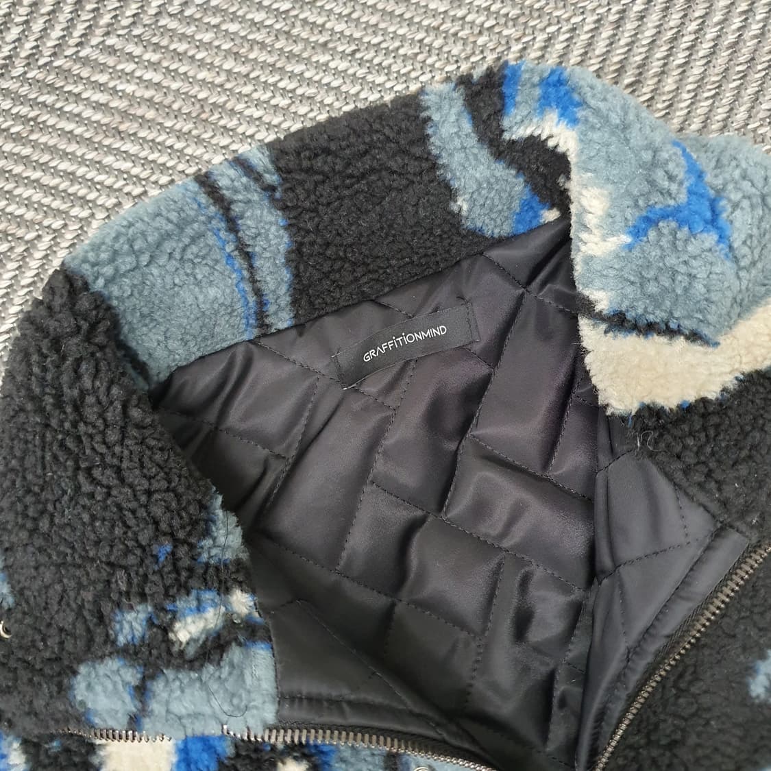 그래피디온마인드 누빔 후리스 집업자켓 남자105 상품이미지3